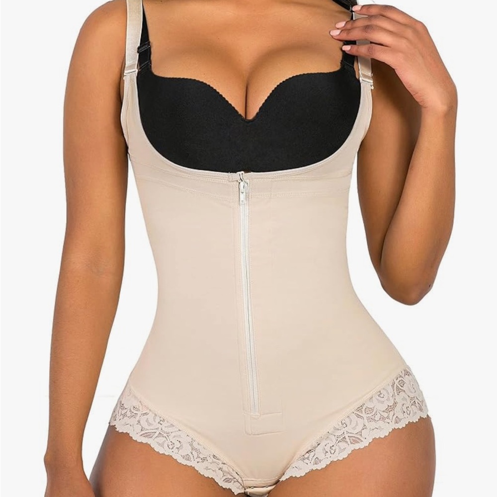 Elegant Beige Shapewear Bodysuit